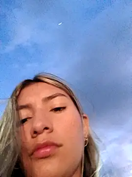 GIRL DONCELLA online show from December 8, 10:57 pm