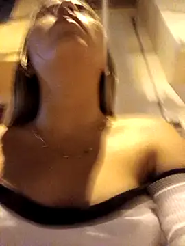 GIRL DONCELLA online show from March 2, 12:20 am