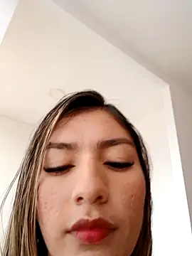 Snapshot of GIRL_DONCELLA chatting on March 19, 9:27 pm GIRL DONCELLA online show from March 19, 9:27 pm