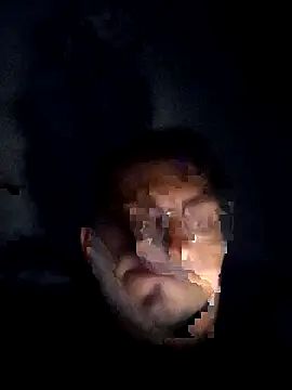 Snapshot of fransex25 chatting on March 1, 6:15 am fransex25 online show from March 1, 6:15 am