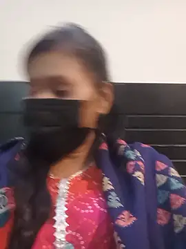 Snapshot of SHALU-KUMARI chatting on December 3, 9:01 pm SHALU-KUMARI online show from December 3, 9:01 pm