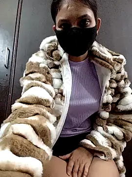 Snapshot of SHALU-KUMARI chatting on December 13, 6:49 pm SHALU-KUMARI online show from December 13, 6:49 pm