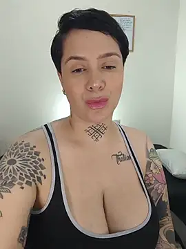 Snapshot of KatInk chatting on May 26, 1:18 pm KatInk online show from May 26, 1:18 pm