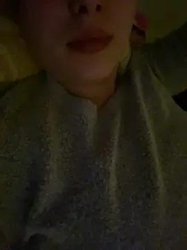 Snapshot of 69Laura696 chatting on January 23, 8:24 pm 69Laura696 online show from January 23, 8:24 pm