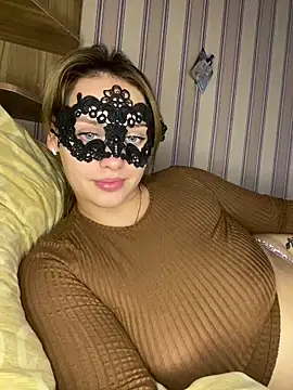 Snapshot of 69Laura696 chatting on September 12, 3:34 pm 69Laura696 online show from September 12, 3:34 pm