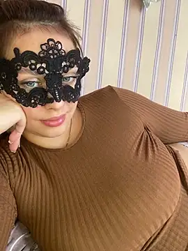 Snapshot of 69Laura696 chatting on September 23, 11:13 am 69Laura696 online show from September 23, 11:13 am