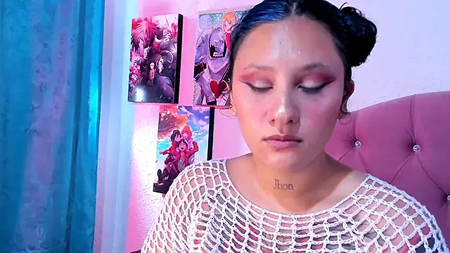 Snapshot of Mila_nixon02 chatting on April 21, 5:17 pm Mila nixon02 online show from April 21, 5:17 pm