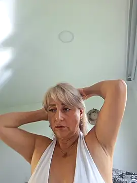 almaluna7 online show from February 10, 10:03 pm