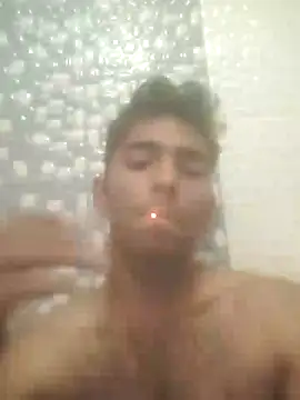 Snapshot of loganwollf chatting on January 18, 3:09 am loganwollf online show from January 18, 3:09 am