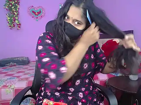 Hot Maleka online show from January 11, 1:43 am