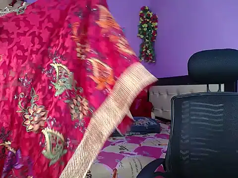 Hot Maleka online show from February 16, 4:47 pm