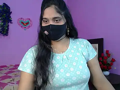 Hot Maleka online show from March 17, 4:43 pm