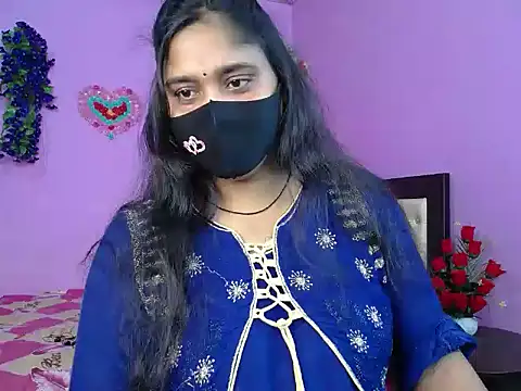 Hot Maleka online show from March 19, 1:42 am