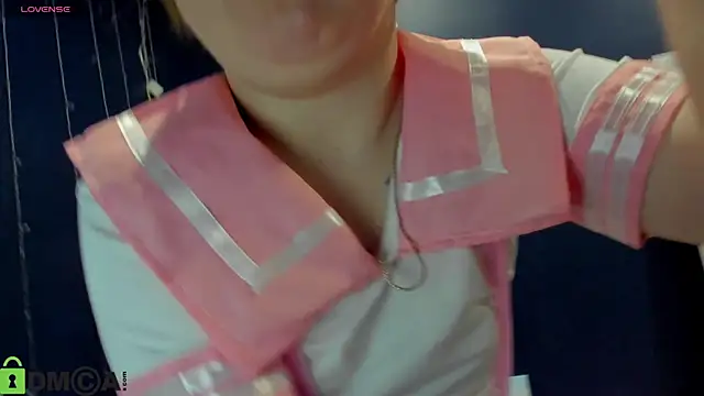 Sara Robinson online show from November 22, 3:05 am