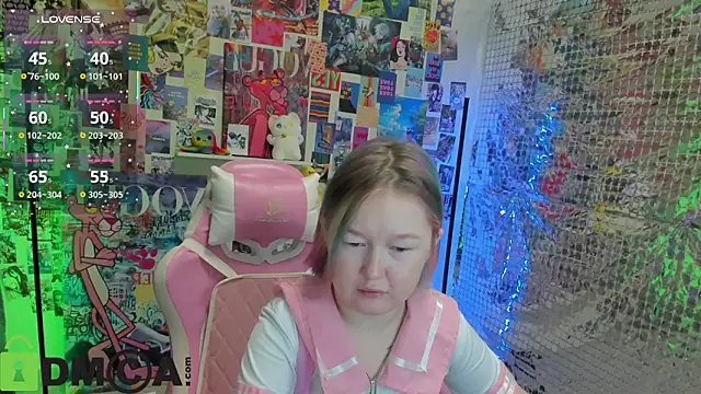 Sara Robinson online show from February 5, 2:05 am