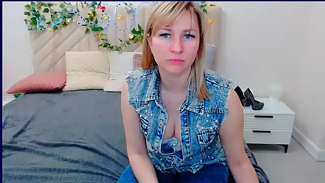 Incredible Ariela online show from March 26, 10:26 pm