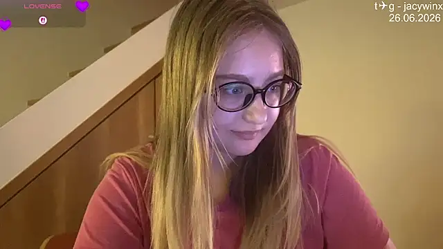 JacyWinslat online show from June 26, 10:52 am