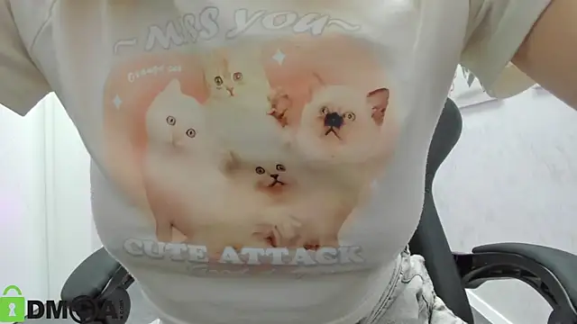 Little Chips online show from November 20, 9:25 pm