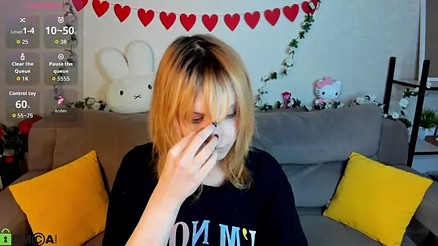 Little Chips online show from February 25, 5:22 pm