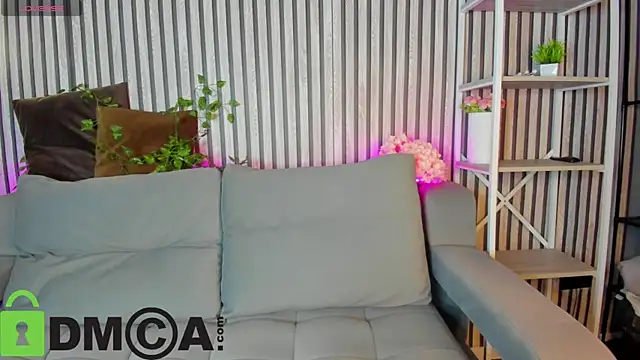 Little Chips online show from April 10, 5:17 pm