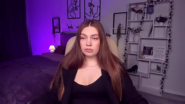 DaniellaLovely online show from February 1, 2:02 pm