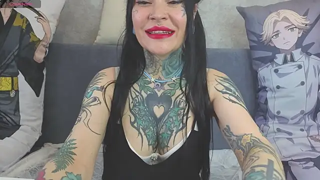 Snapshot of Megan_Black_Moon chatting on May 27, 10:01 am Megan Black Moon online show from May 27, 10:01 am