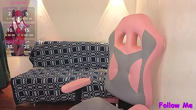 vittorialombardi   online show from February 24, 7:06 am