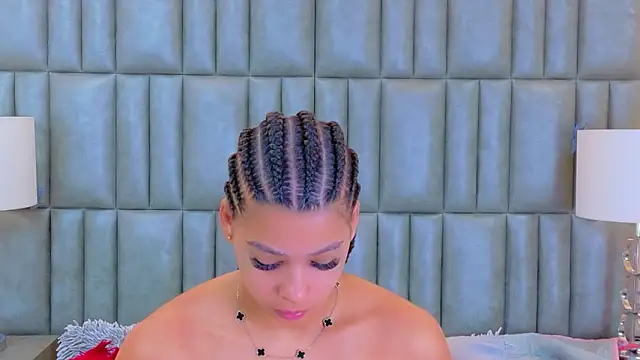 TiaraRosse online show from March 15, 12:33 pm