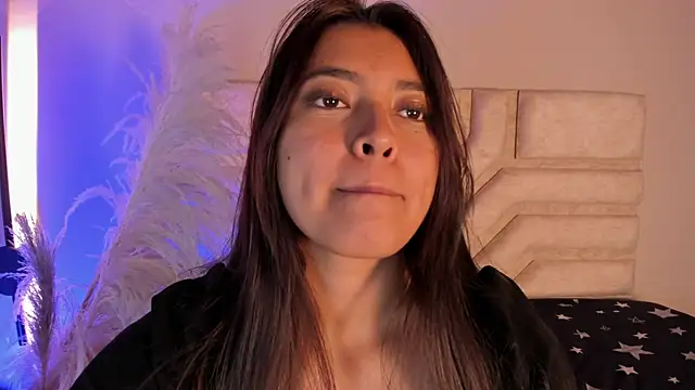 Rebeca Williams  online show from January 3, 3:05 am
