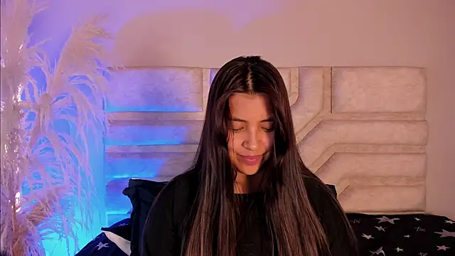 Rebeca Williams  online show from January 8, 11:54 am