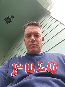 Bigtater1999 online show from February 26, 8:08 pm