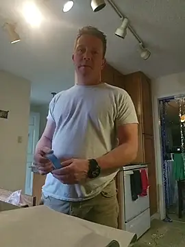 Bigtater1999 online show from June 25, 9:52 pm