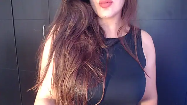 Snapshot of AdharaLujan chatting on June 21, 1:24 pm AdharaLujan online show from June 21, 1:24 pm