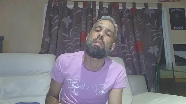 arrow13680 online show from February 7, 12:47 am