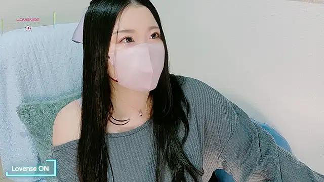 Snapshot of yukinko_o_ chatting on May 23, 1:11 am yukinko o online show from May 23, 1:11 am