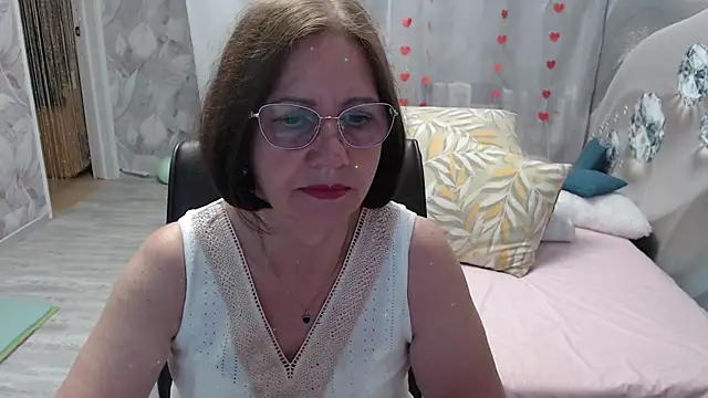 Snapshot of OlgaHottie chatting on July 31, 11:37 pm OlgaHottie online show from July 31, 11:37 pm