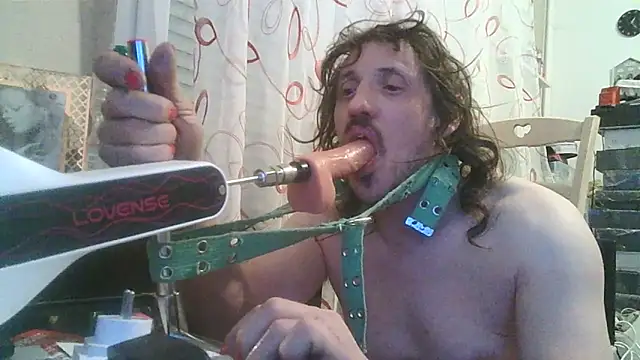 cyril020202 online show from March 4, 12:05 am