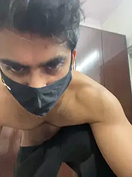 Snapshot of John_desihunk chatting on December 10, 1:22 pm John desihunk online show from December 10, 1:22 pm