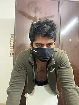 Snapshot of John_desihunk chatting on December 12, 8:36 am John desihunk online show from December 12, 8:36 am