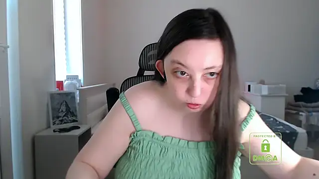 Snapshot of cute_and_hot chatting on May 20, 2:45 pm cute and hot online show from May 20, 2:45 pm