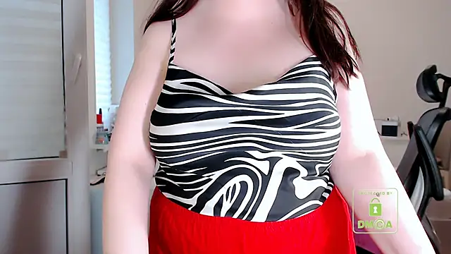 cute and hot online show from June 28, 5:19 pm