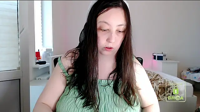 cute and hot online show from July 11, 2:42 pm
