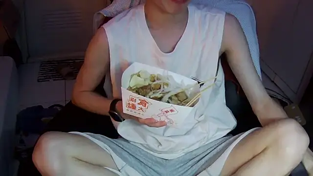 Ray175oo online show from March 29, 2:17 pm