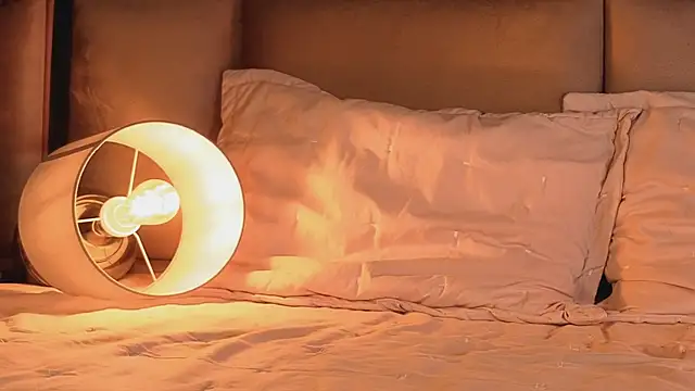 angelinepossy online show from November 13, 4:39 pm