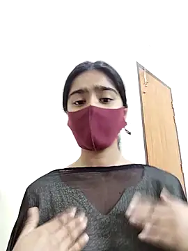 Snapshot of Arisha- chatting on February 1, 7:45 pm Arisha- online show from February 1, 7:45 pm