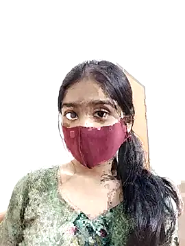 Snapshot of Arisha- chatting on February 6, 8:01 pm Arisha- online show from February 6, 8:01 pm