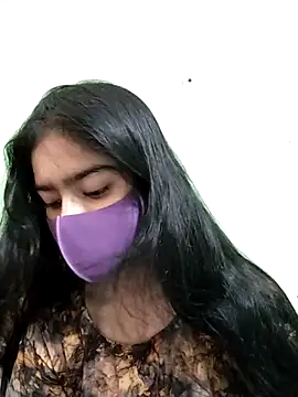 Snapshot of Arisha- chatting on May 12, 11:40 am Arisha- online show from May 12, 11:40 am