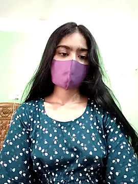 Snapshot of Arisha- chatting on May 15, 5:25 am Arisha- online show from May 15, 5:25 am