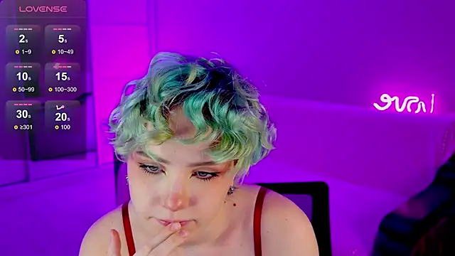 School Love online show from January 29, 1:07 pm