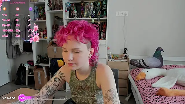 School Love online show from February 24, 7:06 am